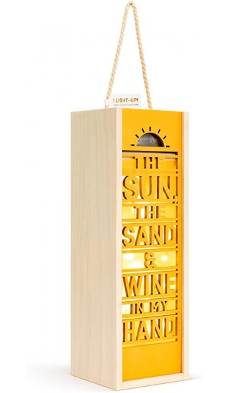 Demdaco Sun and Sand Wine In My Hand gelbe LED 14 x 4,5 cm Kiefernholz Weinflasche Zubehör Laterne - B08X9457GFT